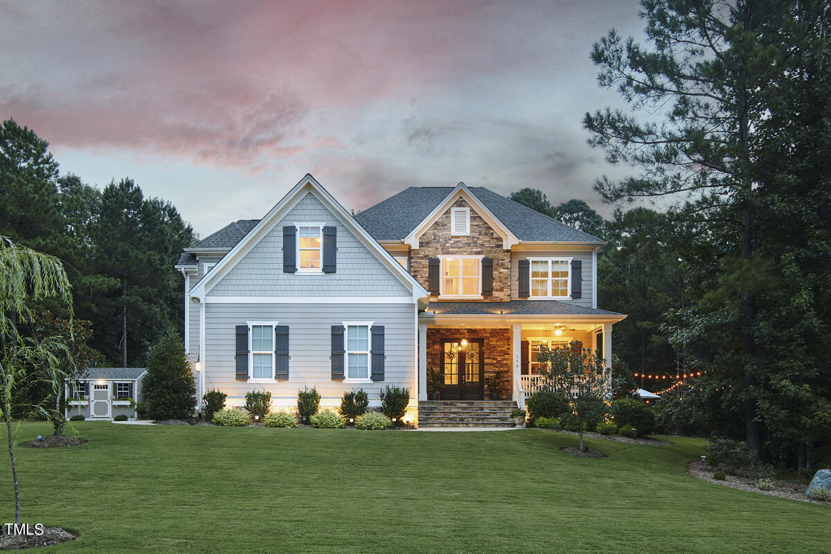 179 Lakes Edge Lane