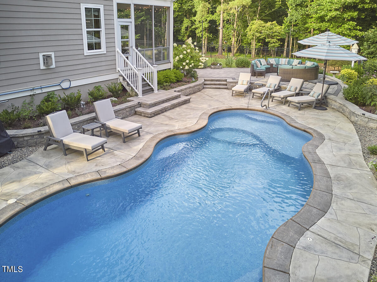 179 Lakes Edge Lane