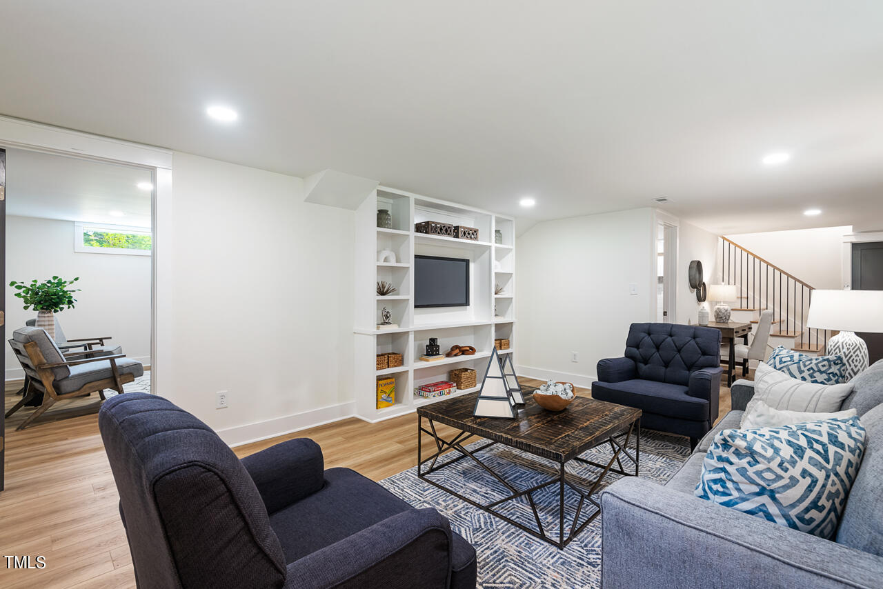 471 Erwin Road