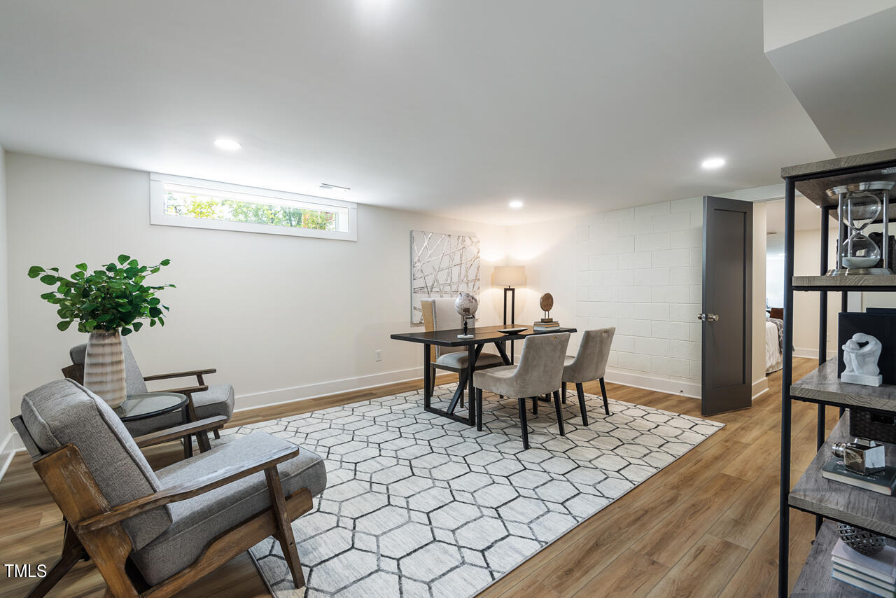 471 Erwin Road