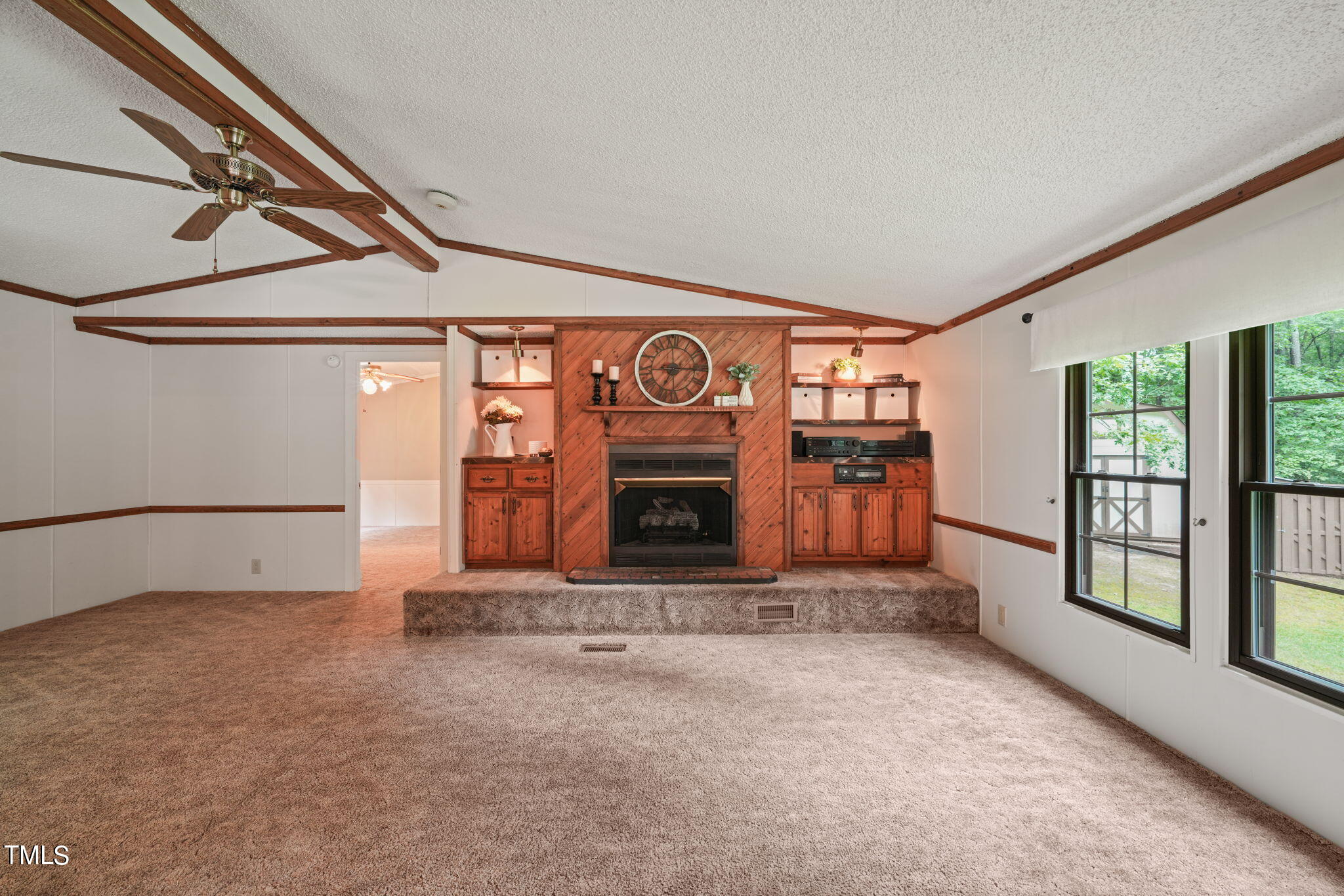 1647 Fawn Lane Lane