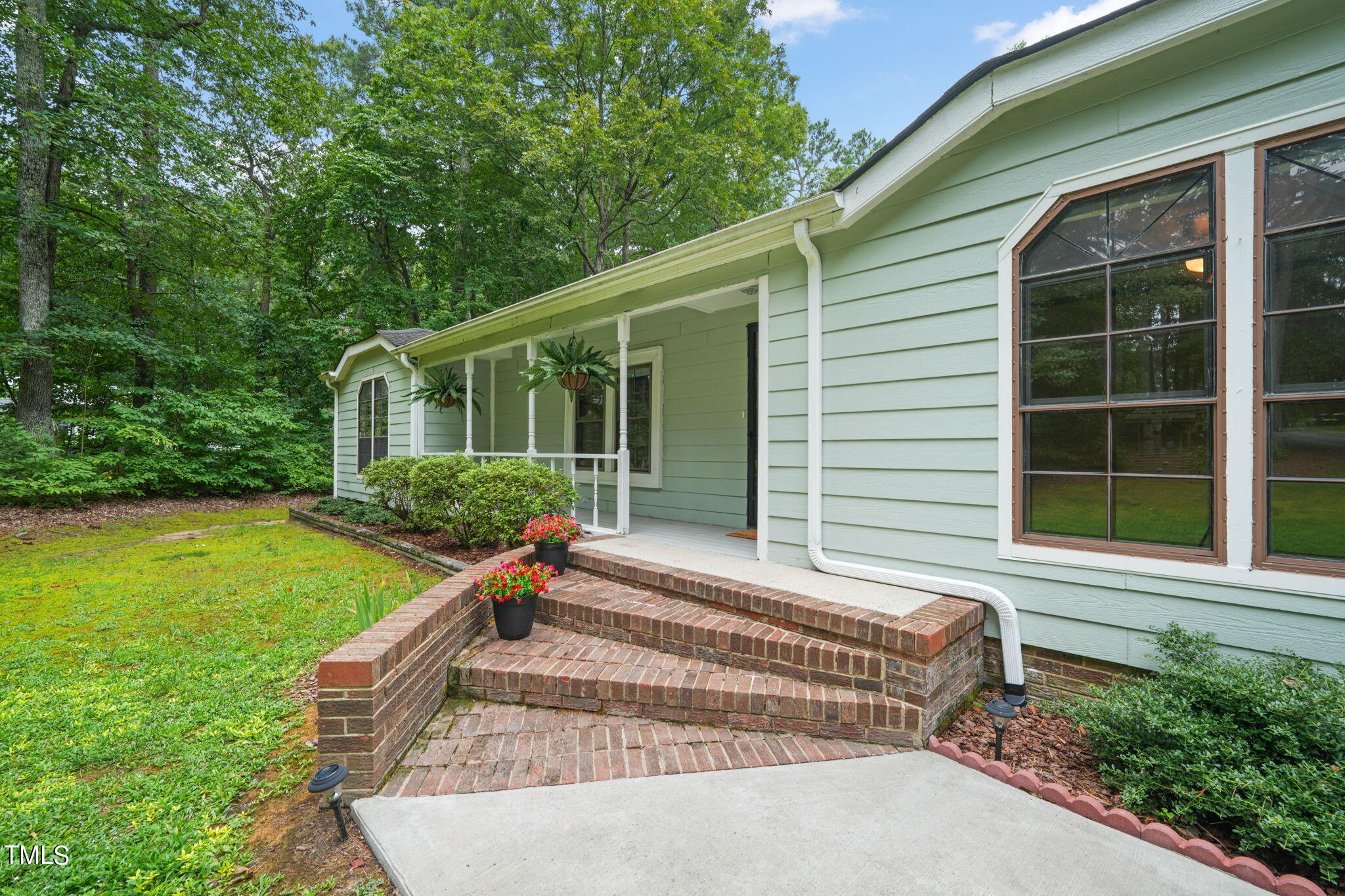 1647 Fawn Lane Lane