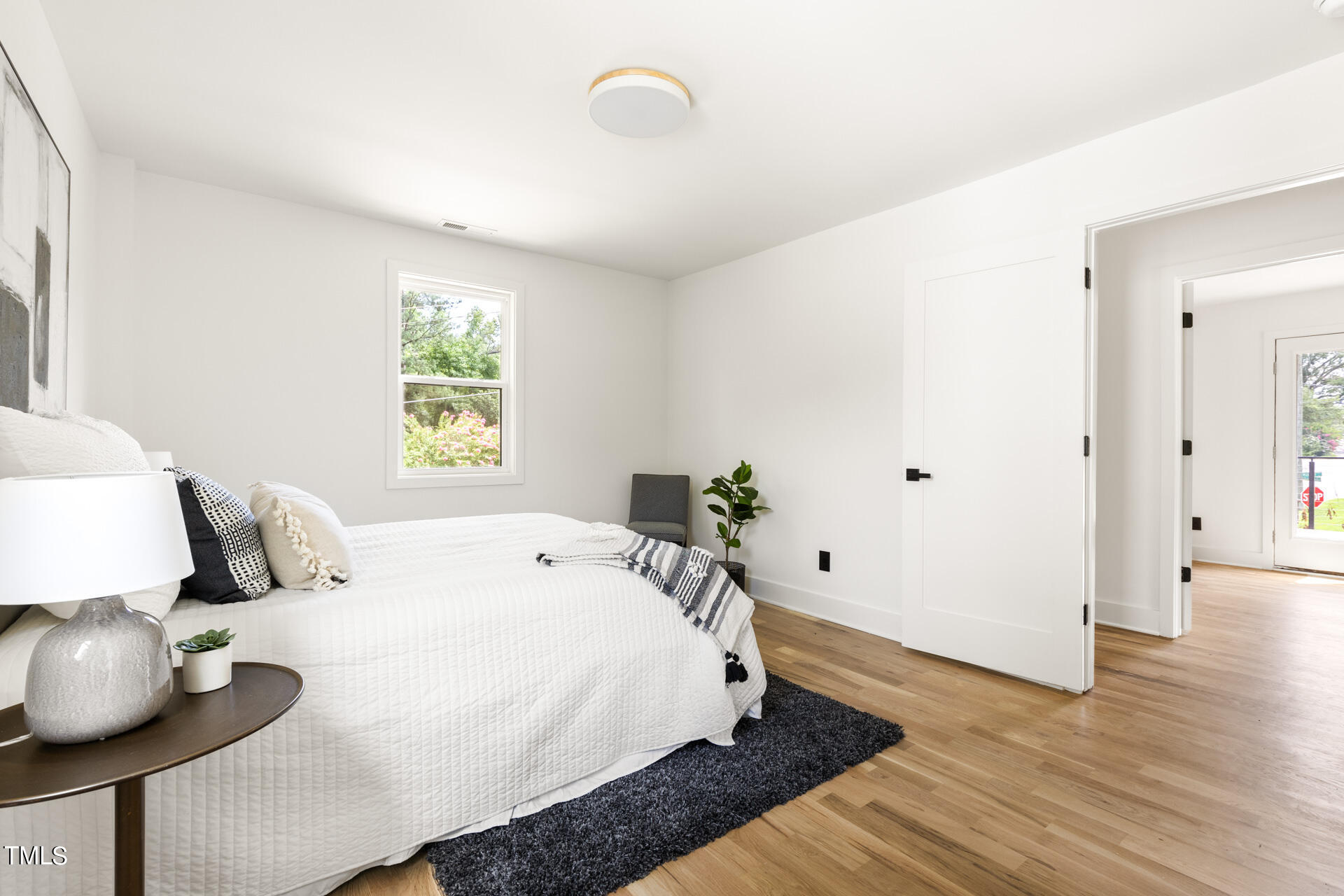 2909 Herring Boulevard