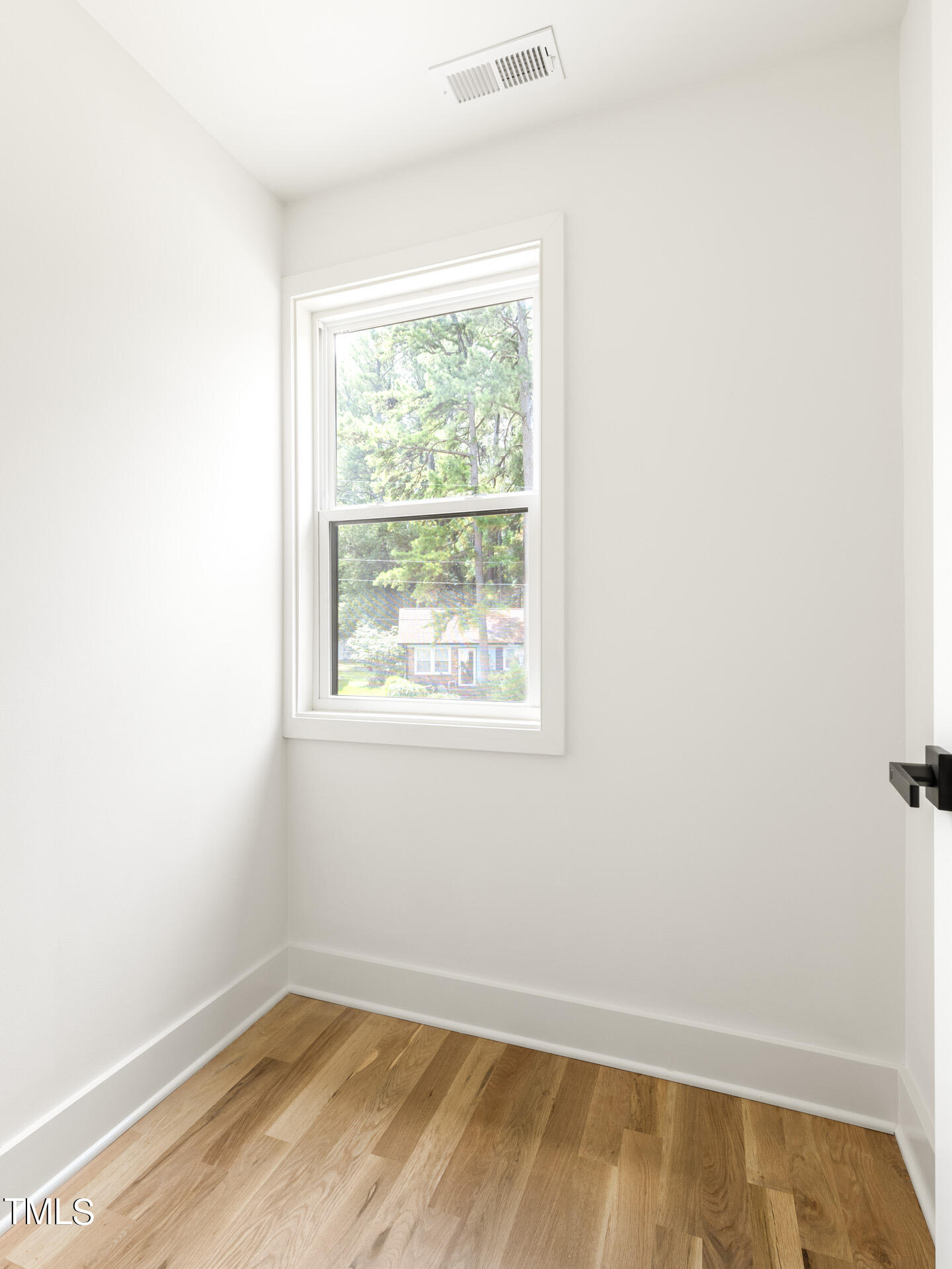 2909 Herring Boulevard