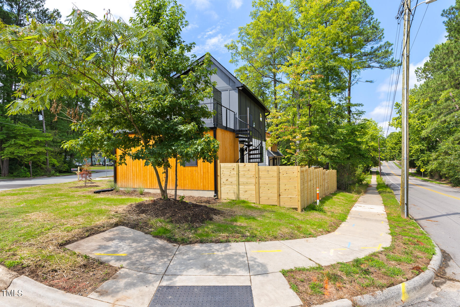 2909 Herring Boulevard