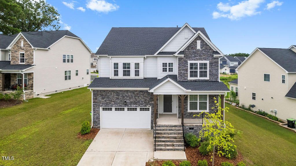 1217 Soaring Silo Way