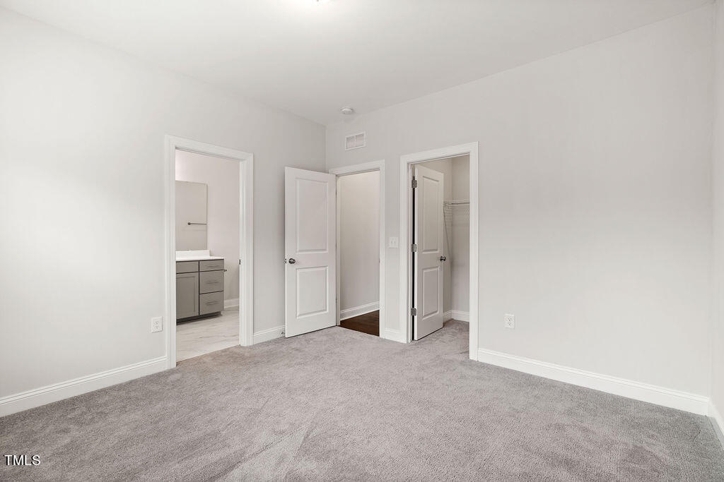 1217 Soaring Silo Way