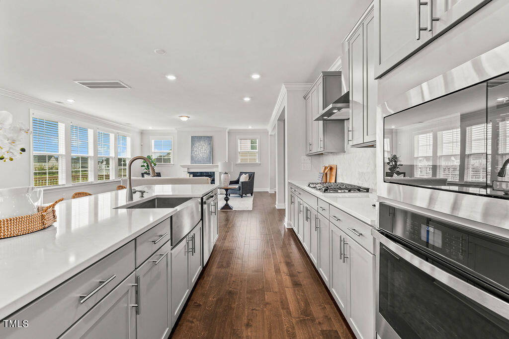 1217 Soaring Silo Way