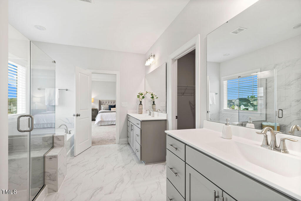 1217 Soaring Silo Way