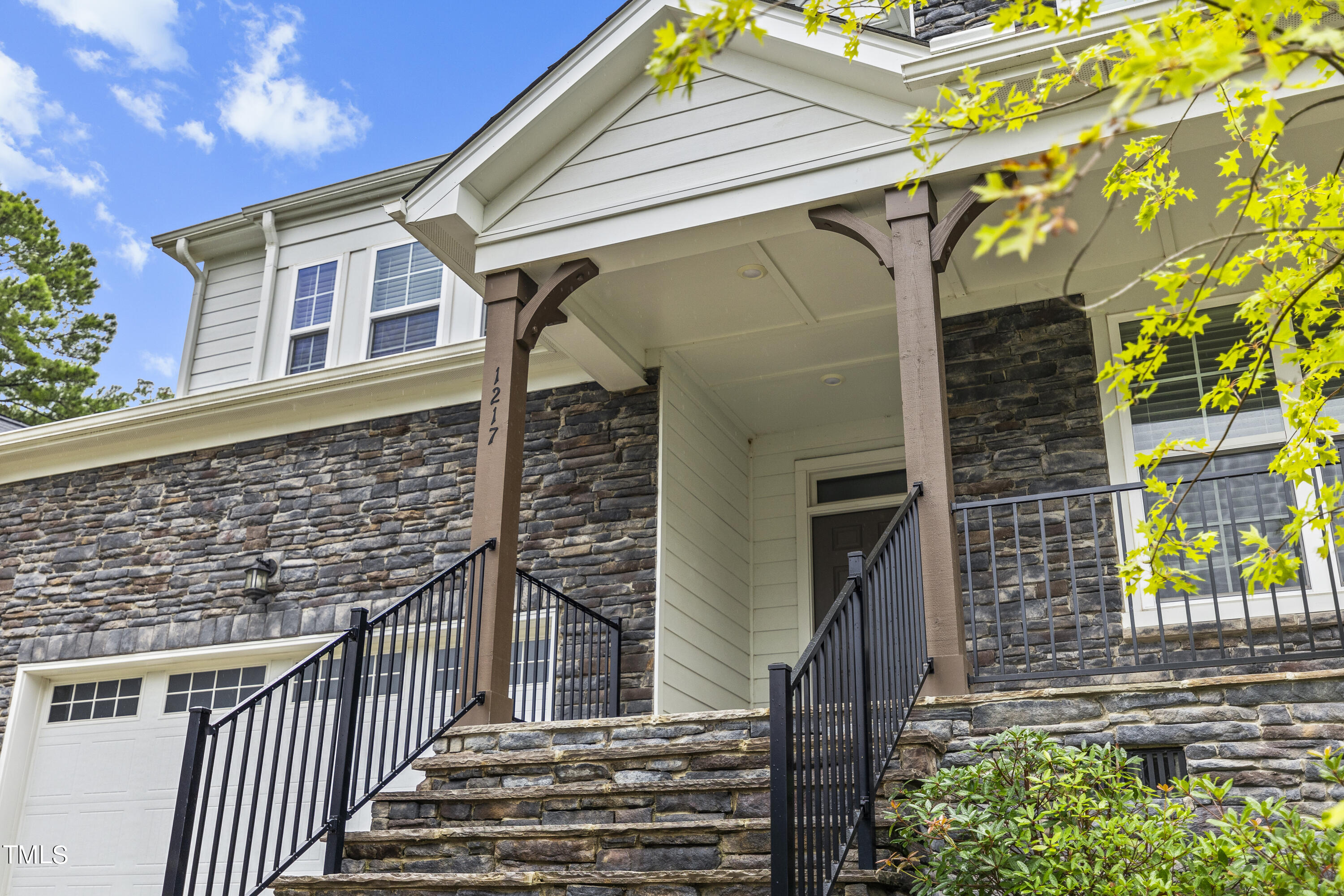 1217 Soaring Silo Way