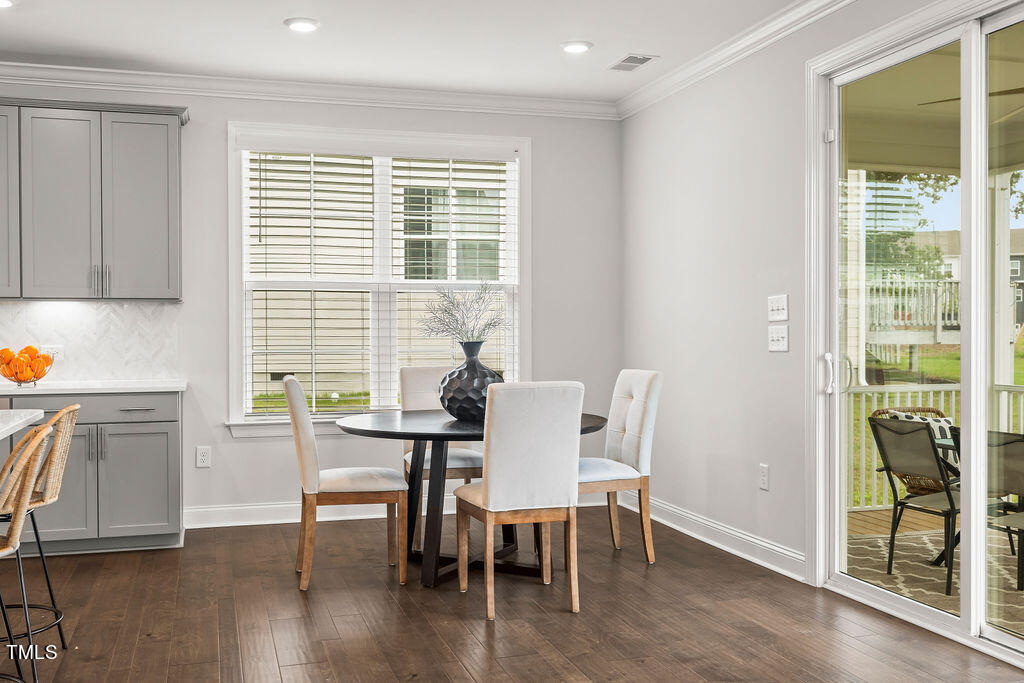 1217 Soaring Silo Way