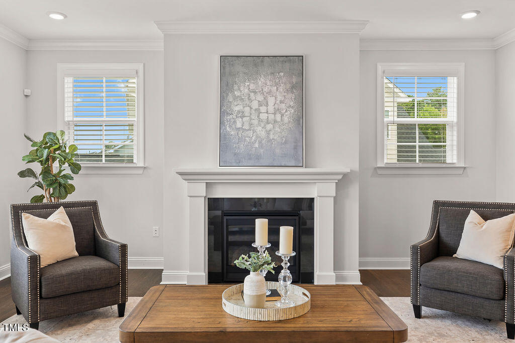 1217 Soaring Silo Way