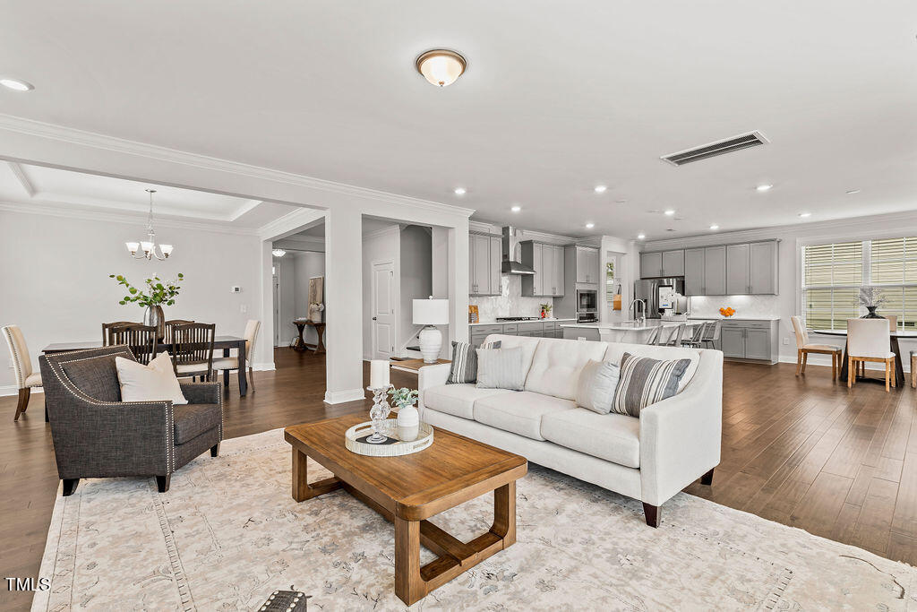 1217 Soaring Silo Way