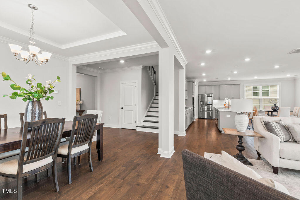 1217 Soaring Silo Way