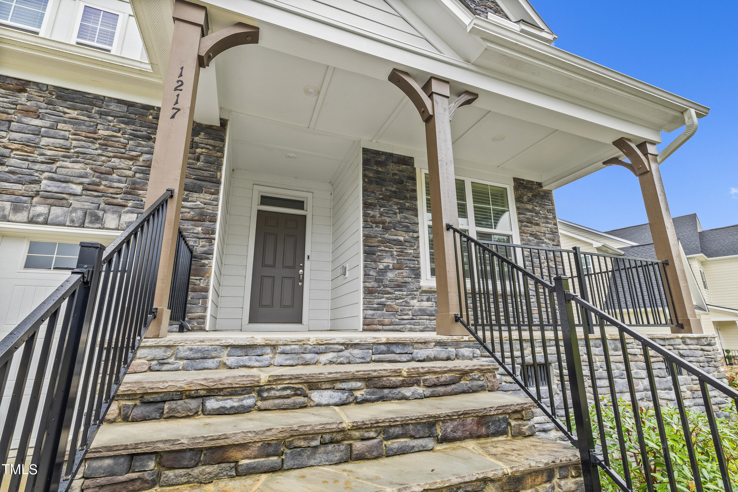 1217 Soaring Silo Way