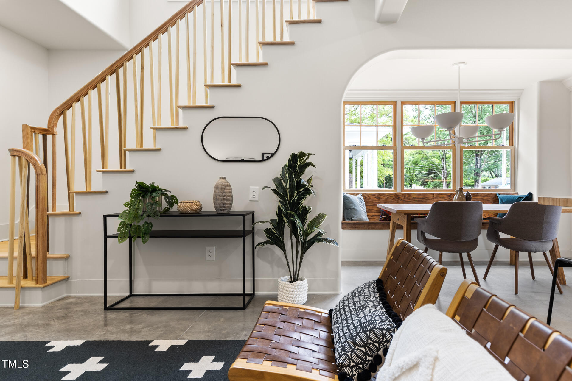 2822 Cascadilla Street