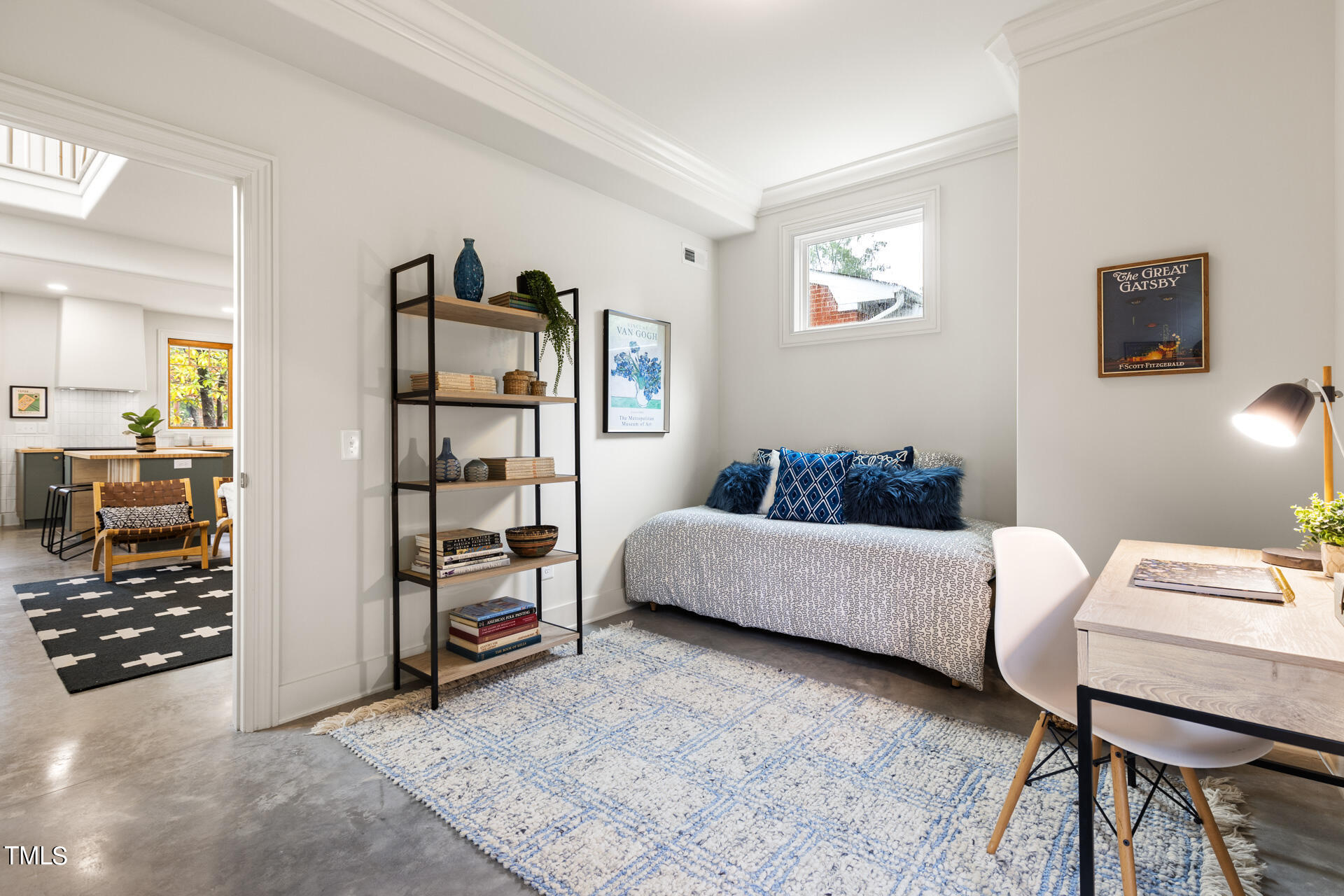 2822 Cascadilla Street