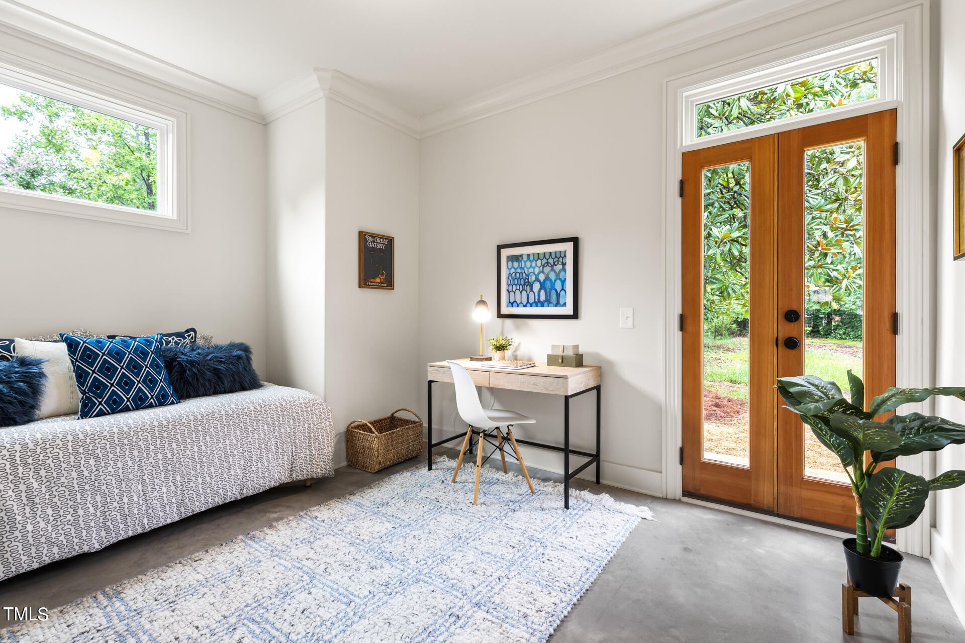 2822 Cascadilla Street