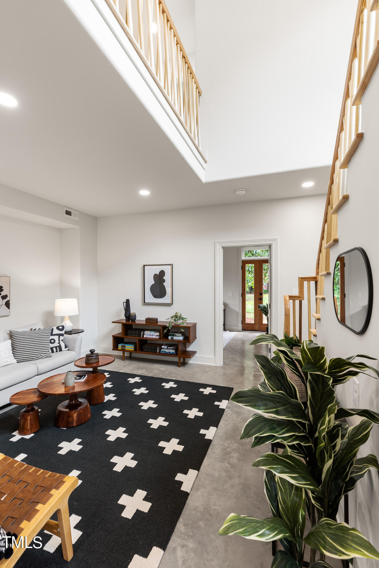 2822 Cascadilla Street