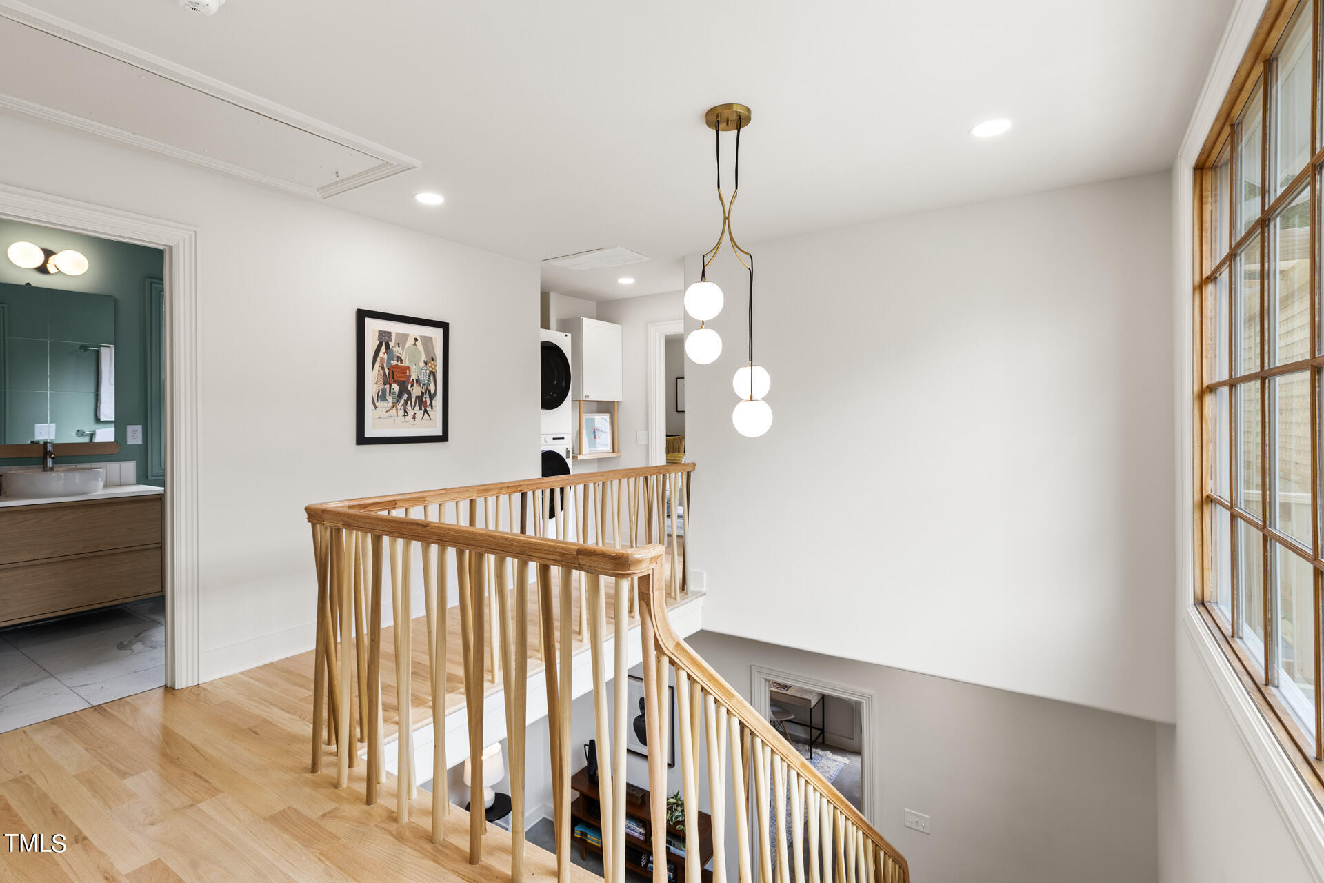 2822 Cascadilla Street