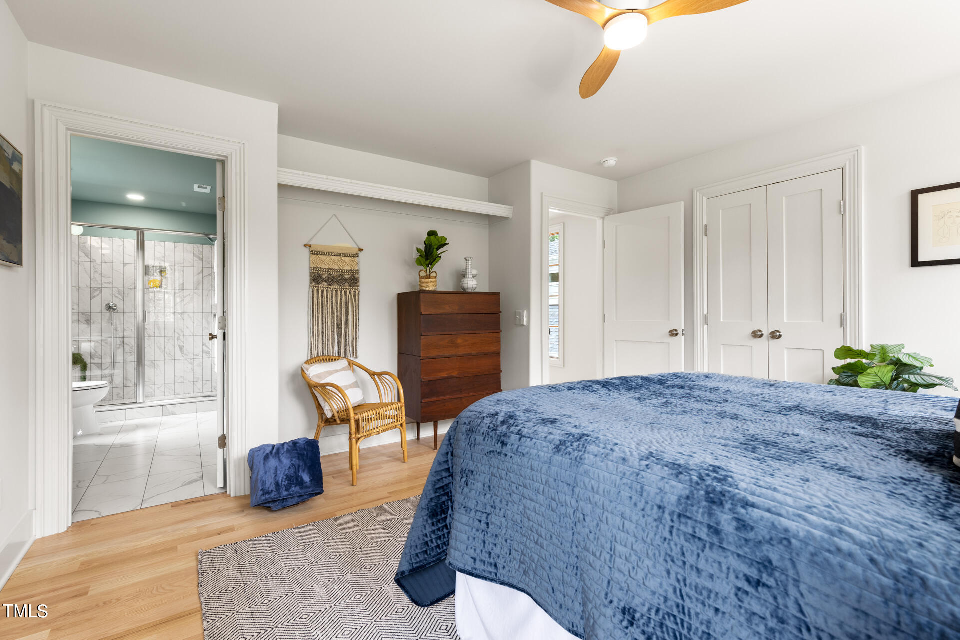 2822 Cascadilla Street