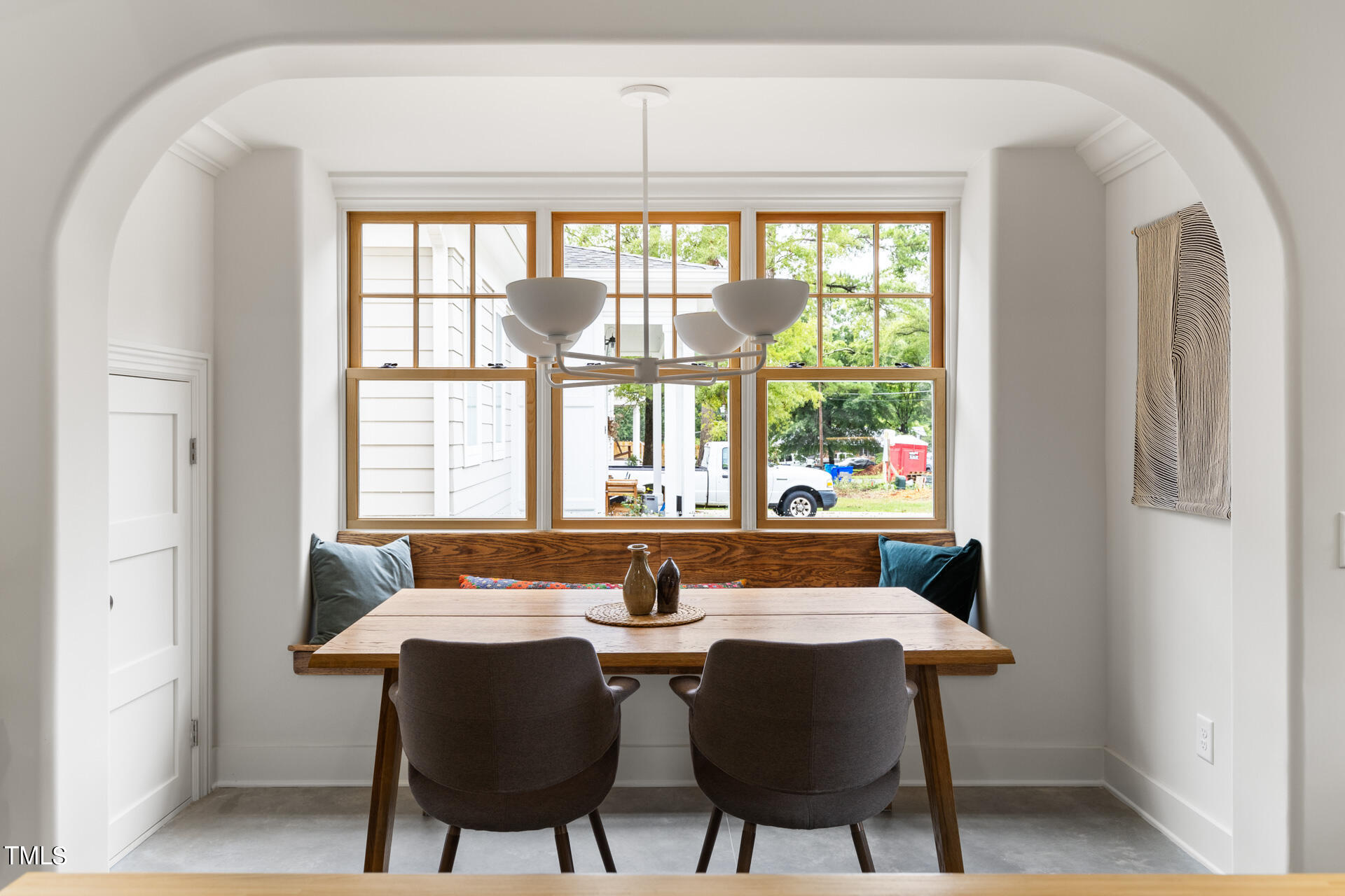 2822 Cascadilla Street