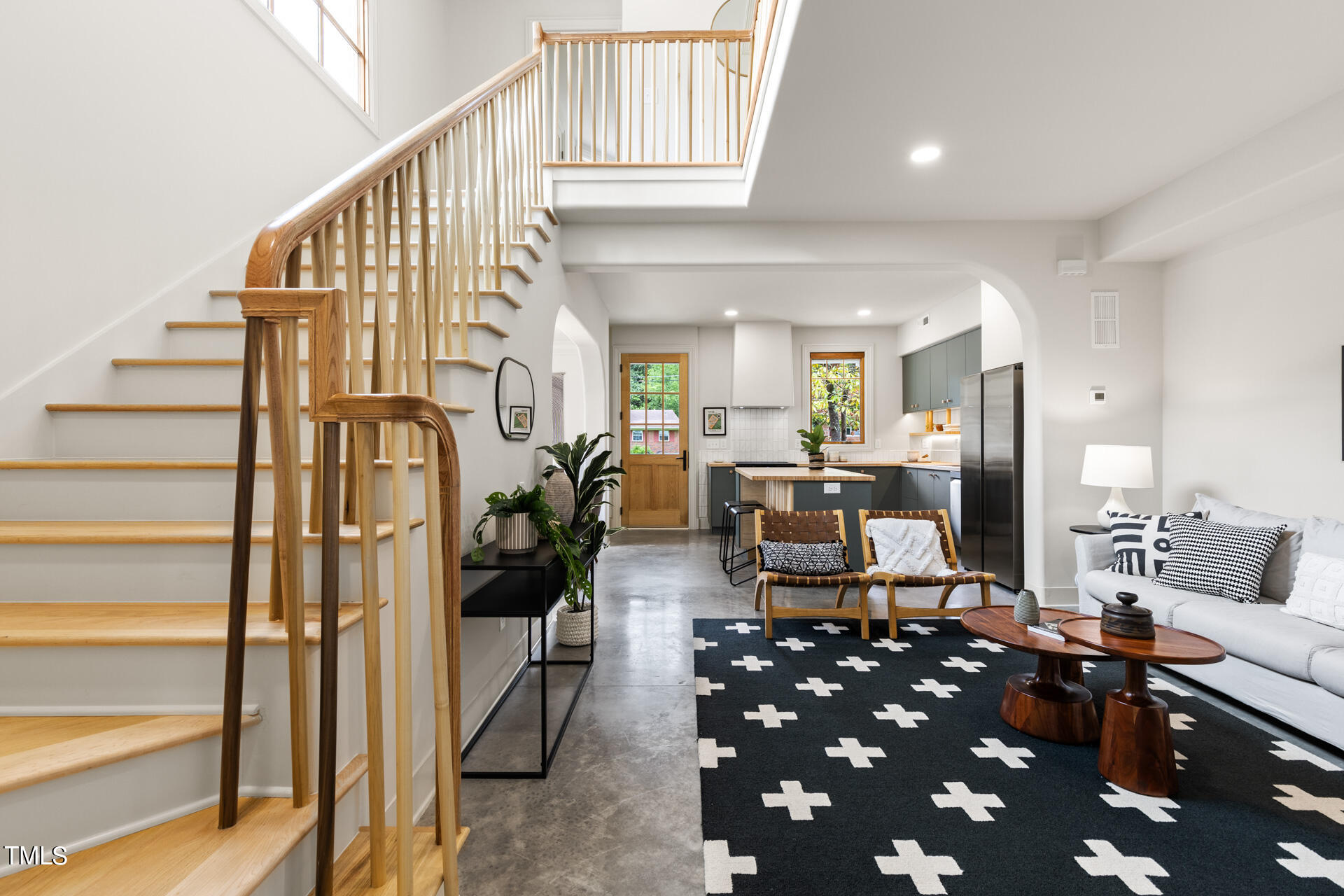 2822 Cascadilla Street