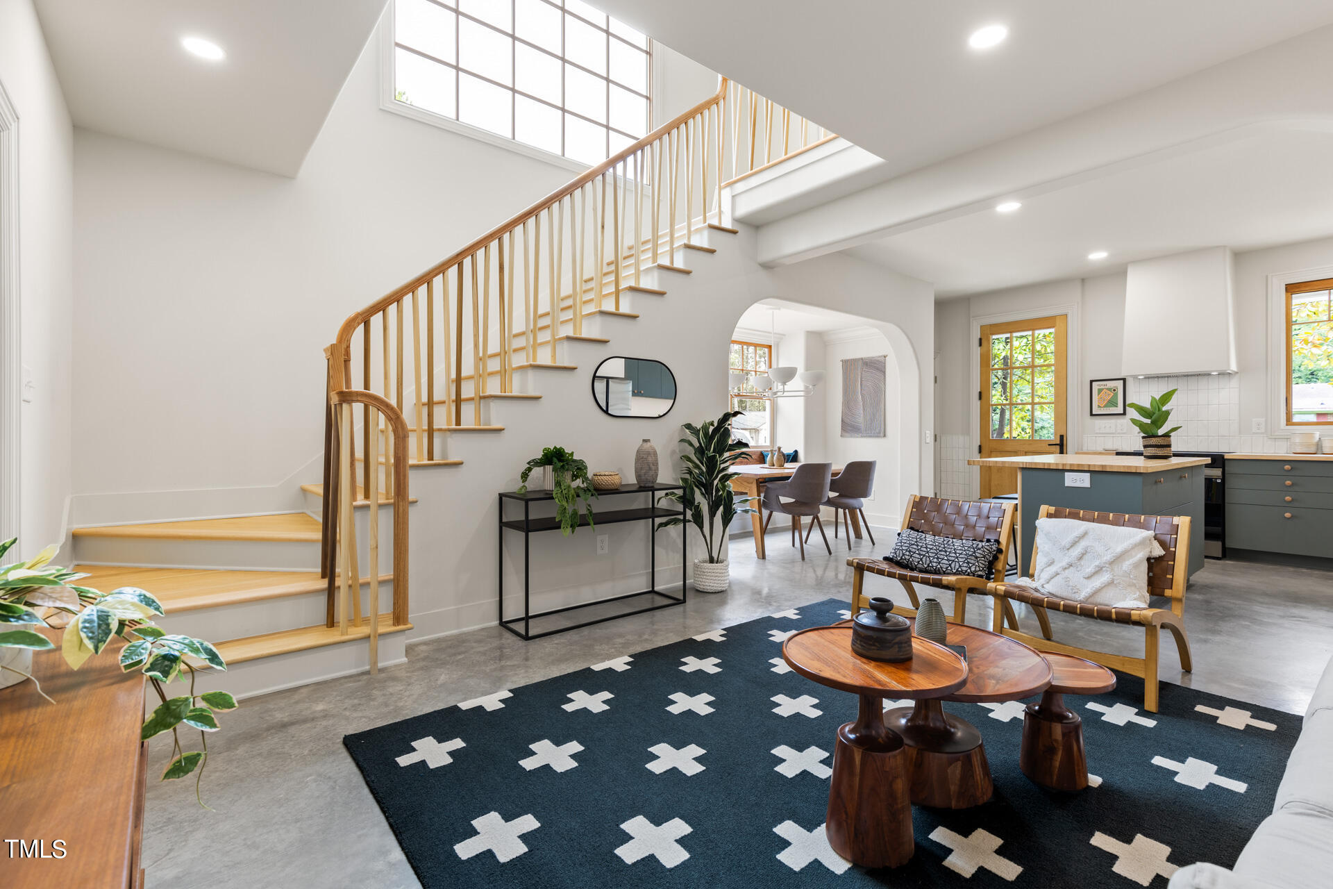 2822 Cascadilla Street