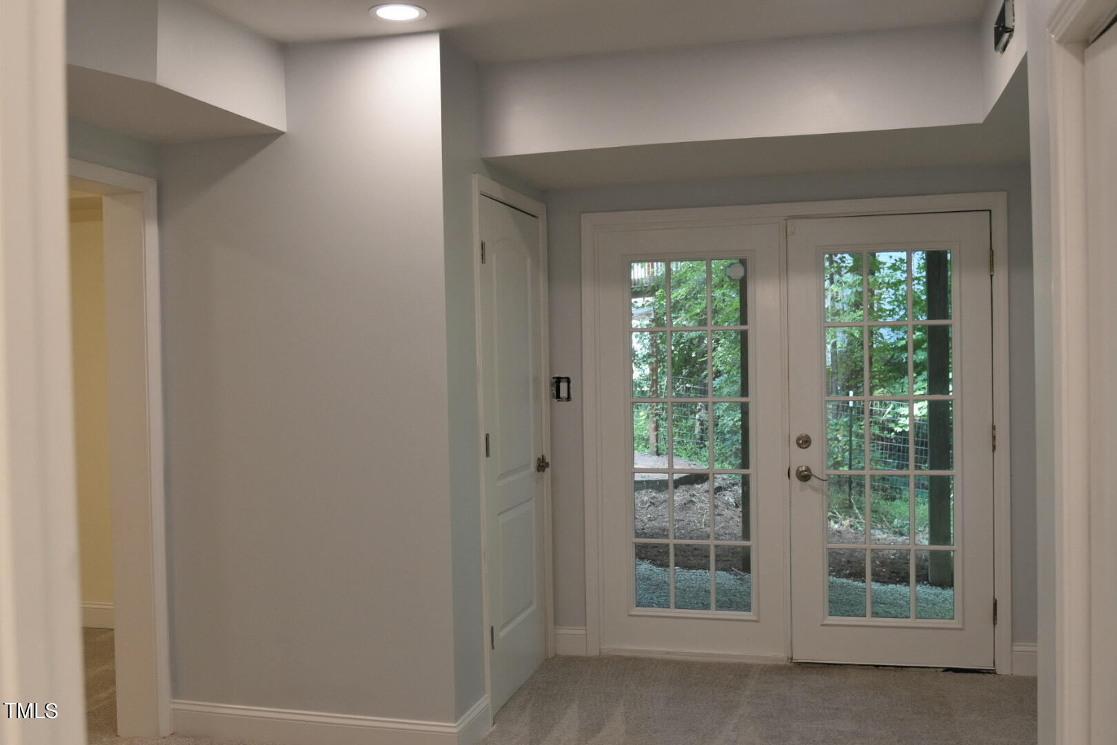5 Kings Grant Court