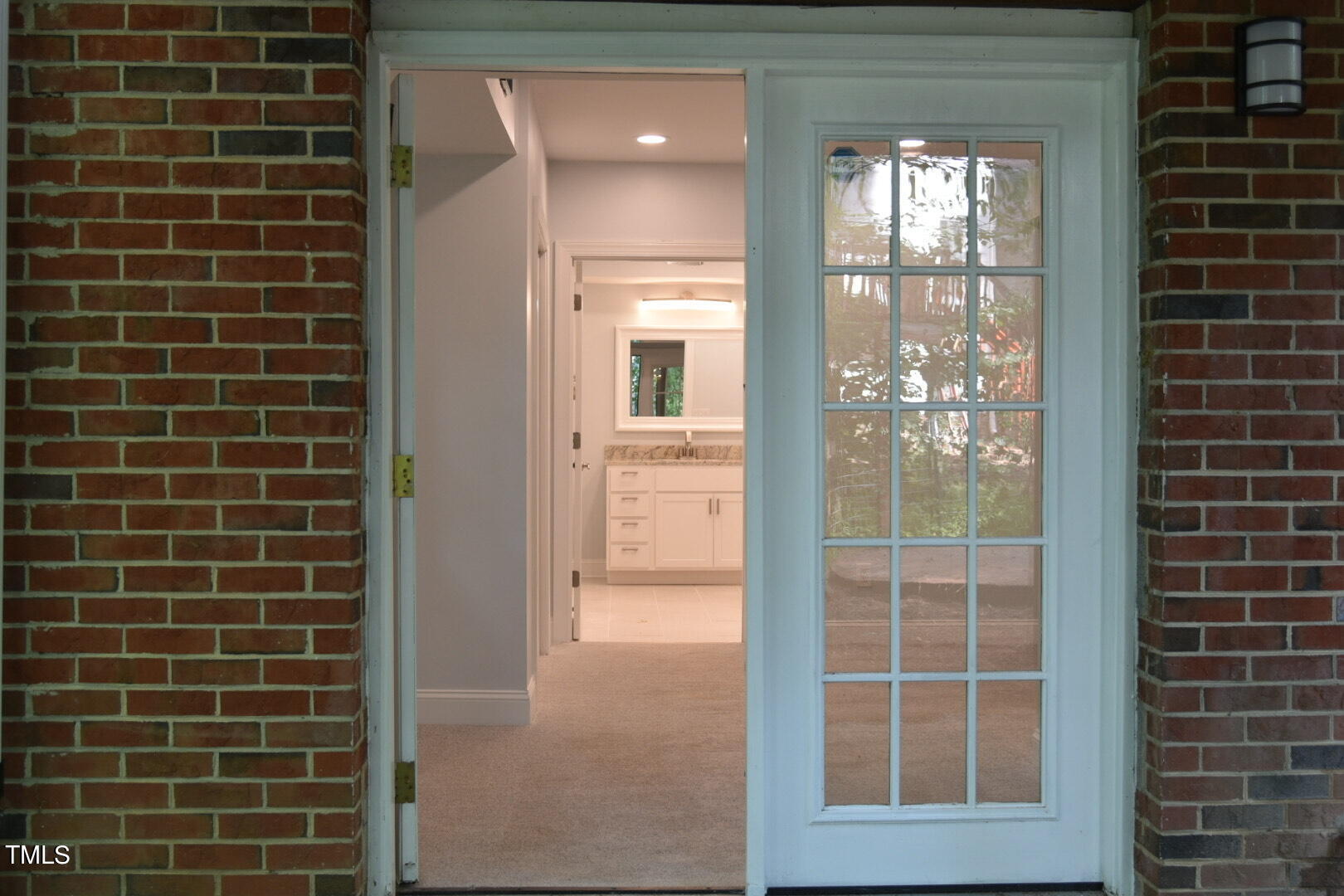 5 Kings Grant Court