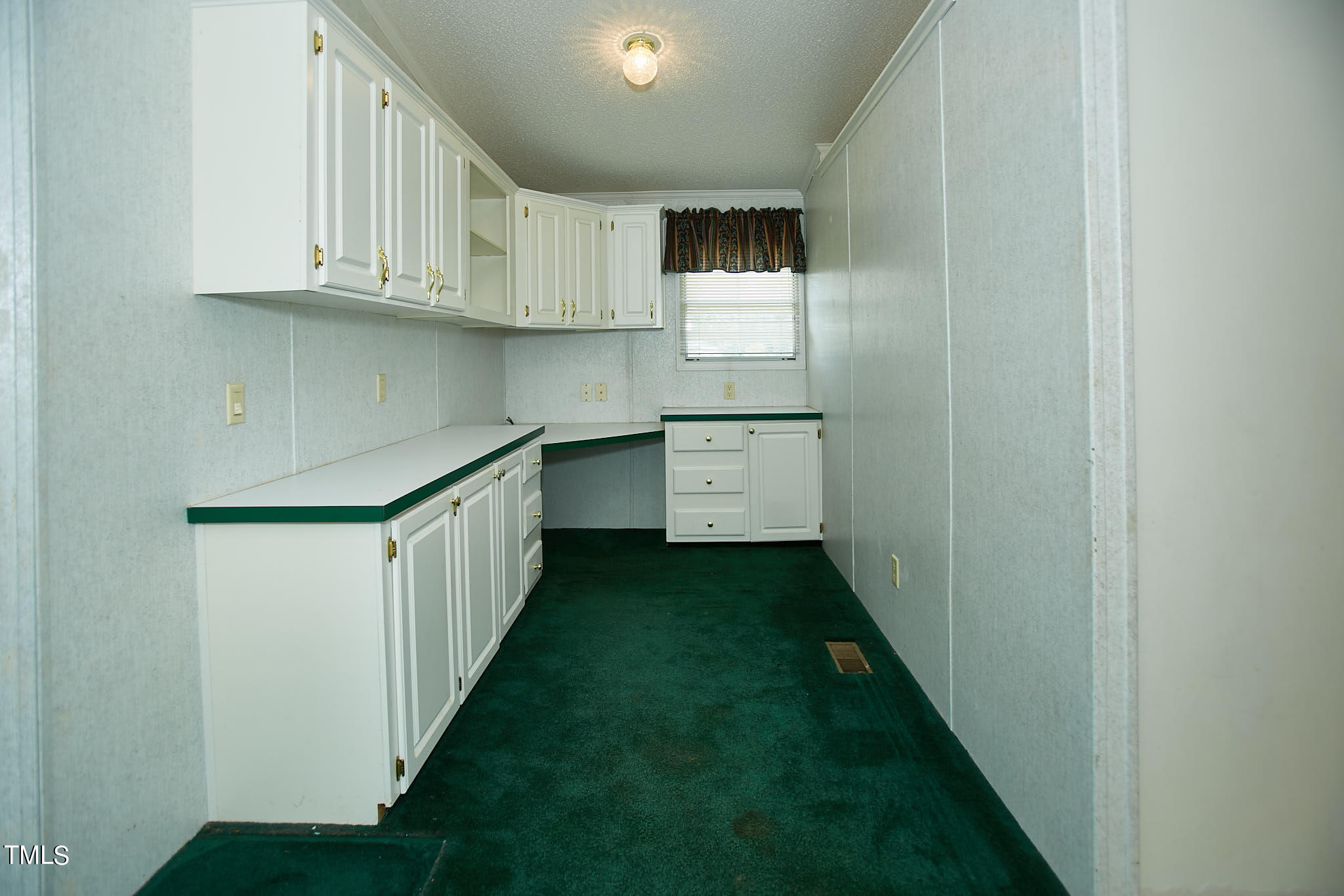 1620 Batten Farm Road