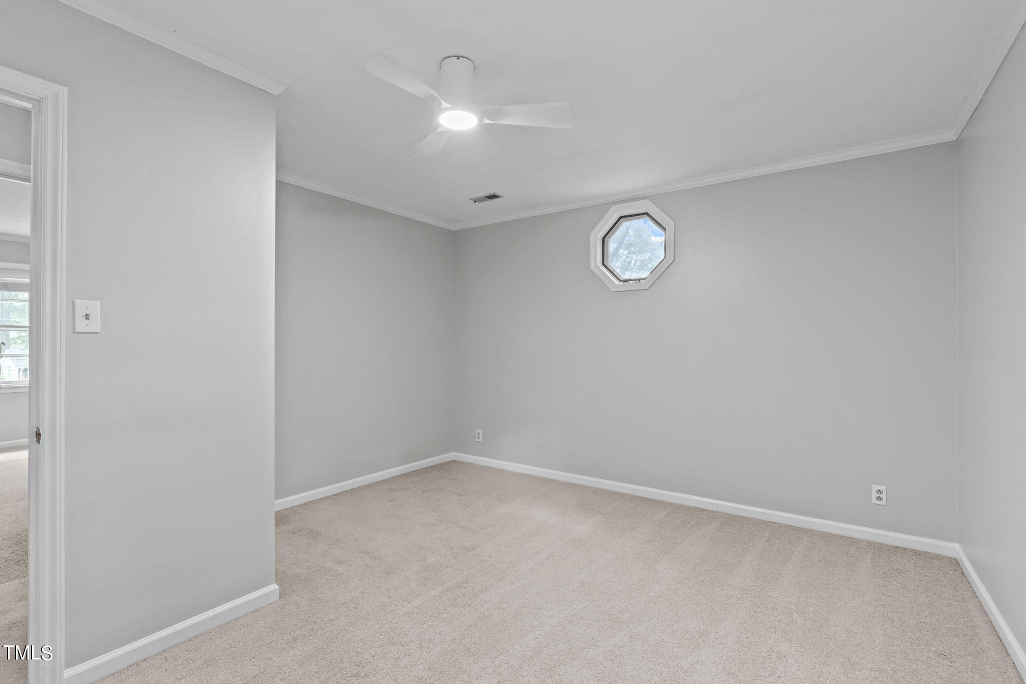 5125 Lansdowne Drive