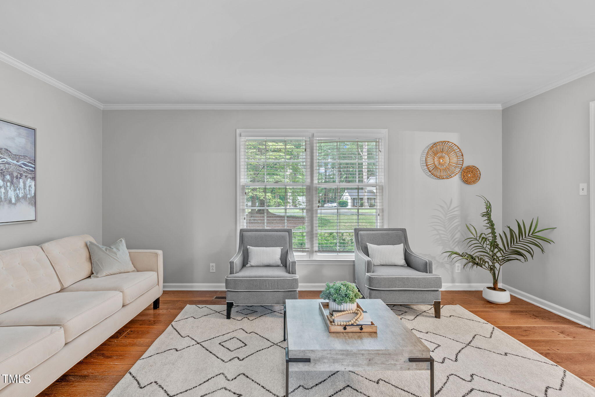 5125 Lansdowne Drive