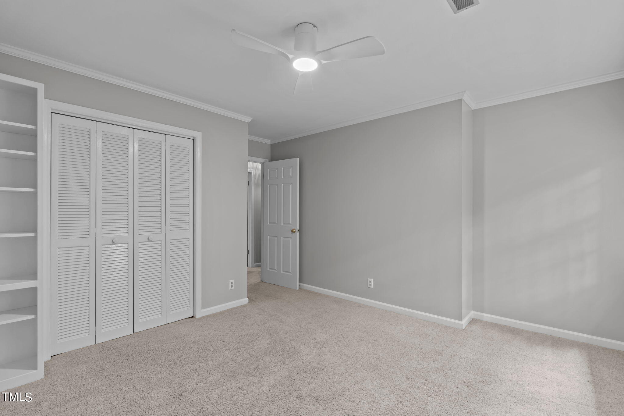 5125 Lansdowne Drive