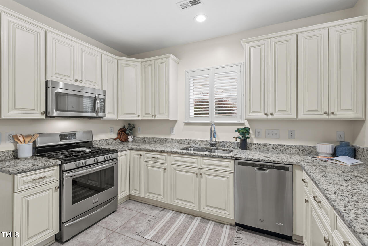 3315 Silver Star Drive