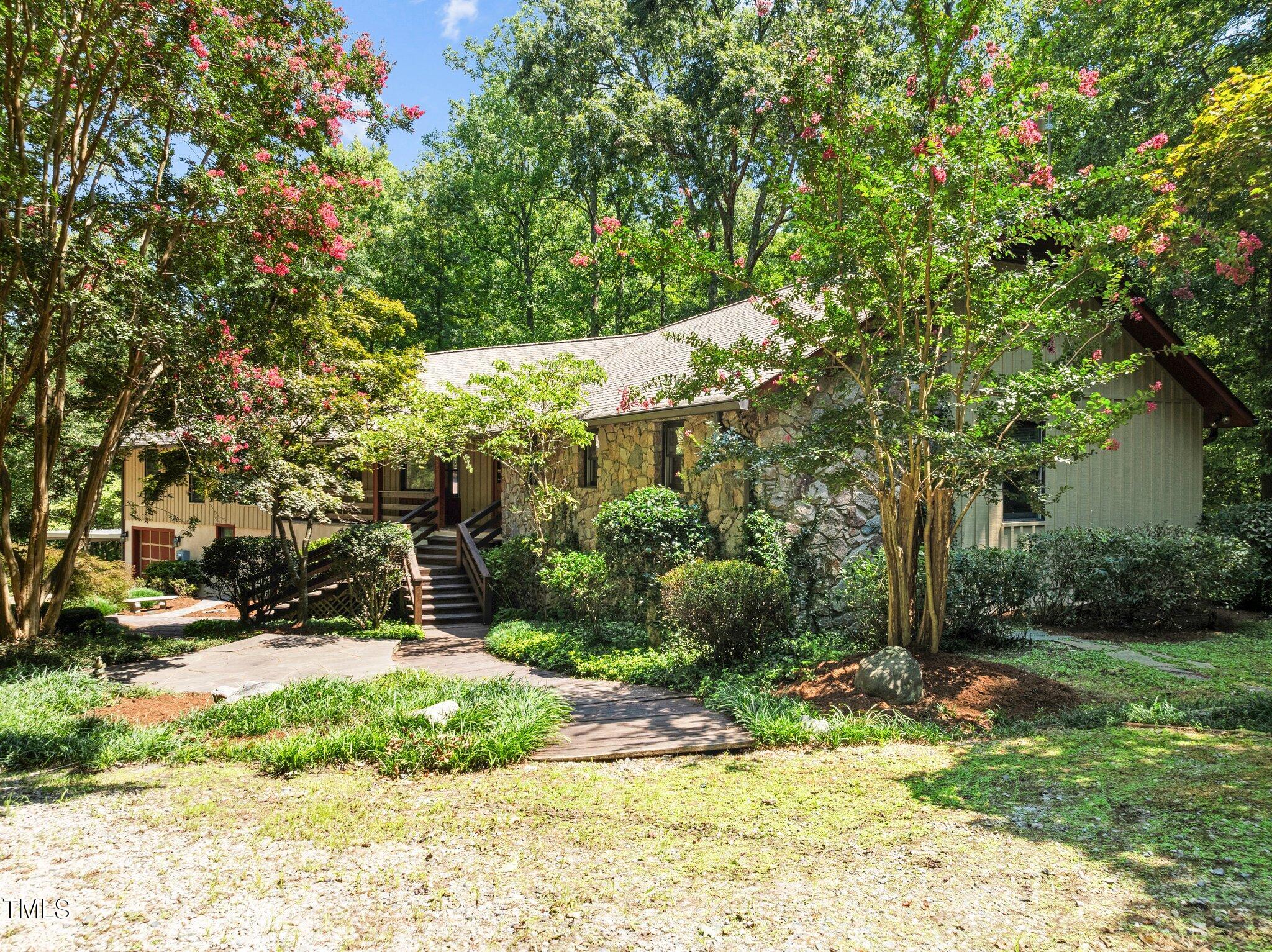 1421 Flying Hawk Road