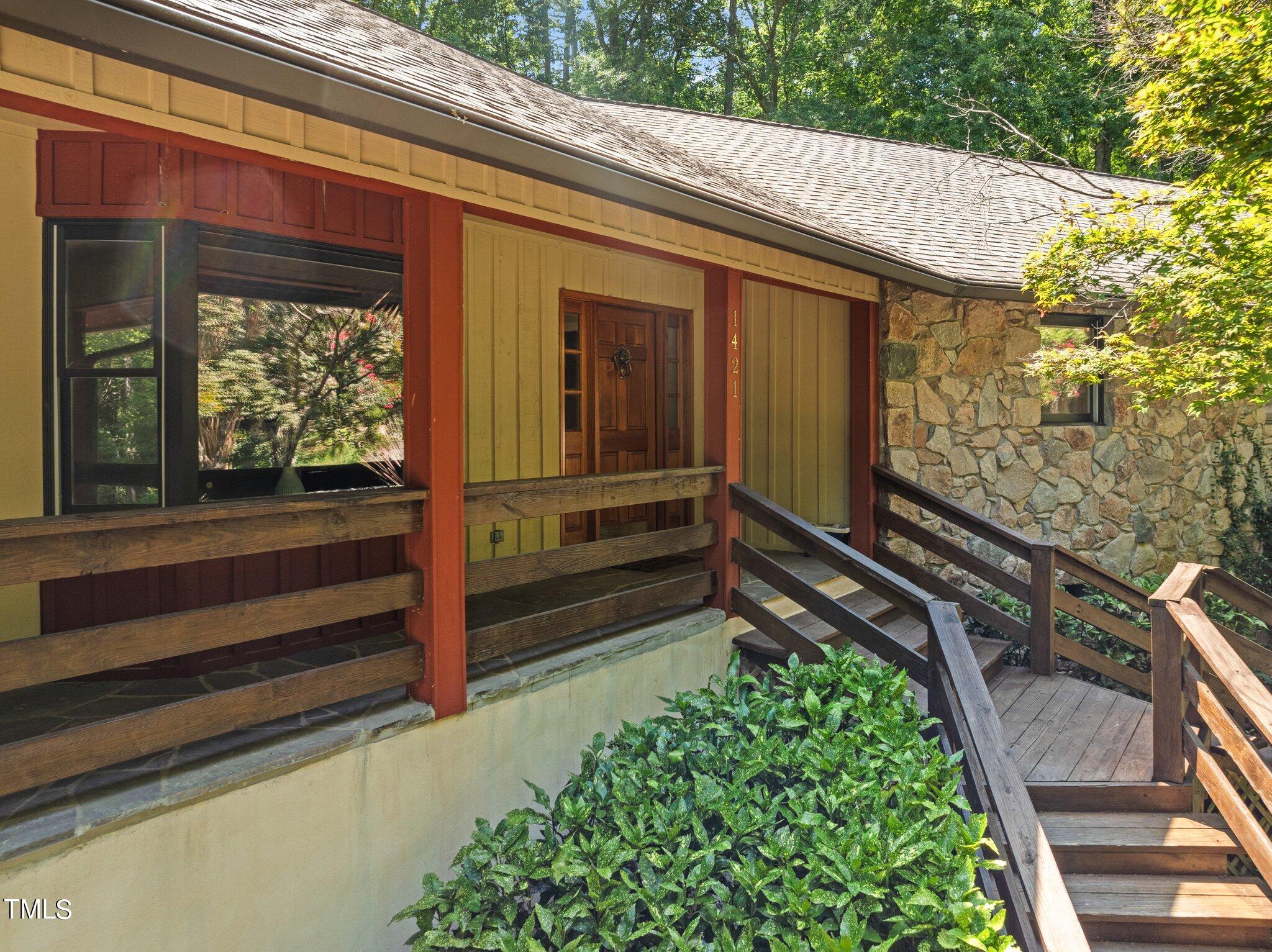 1421 Flying Hawk Road