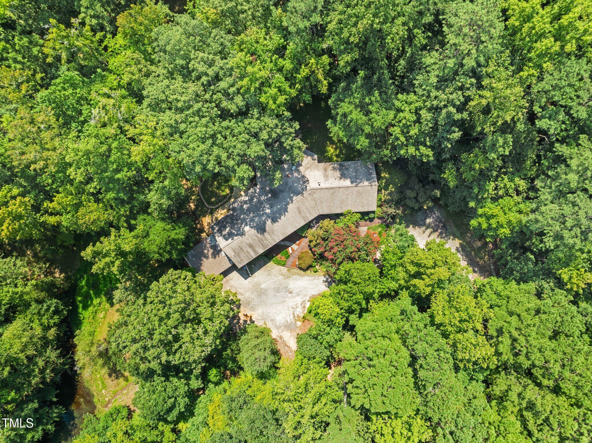 1421 Flying Hawk Road