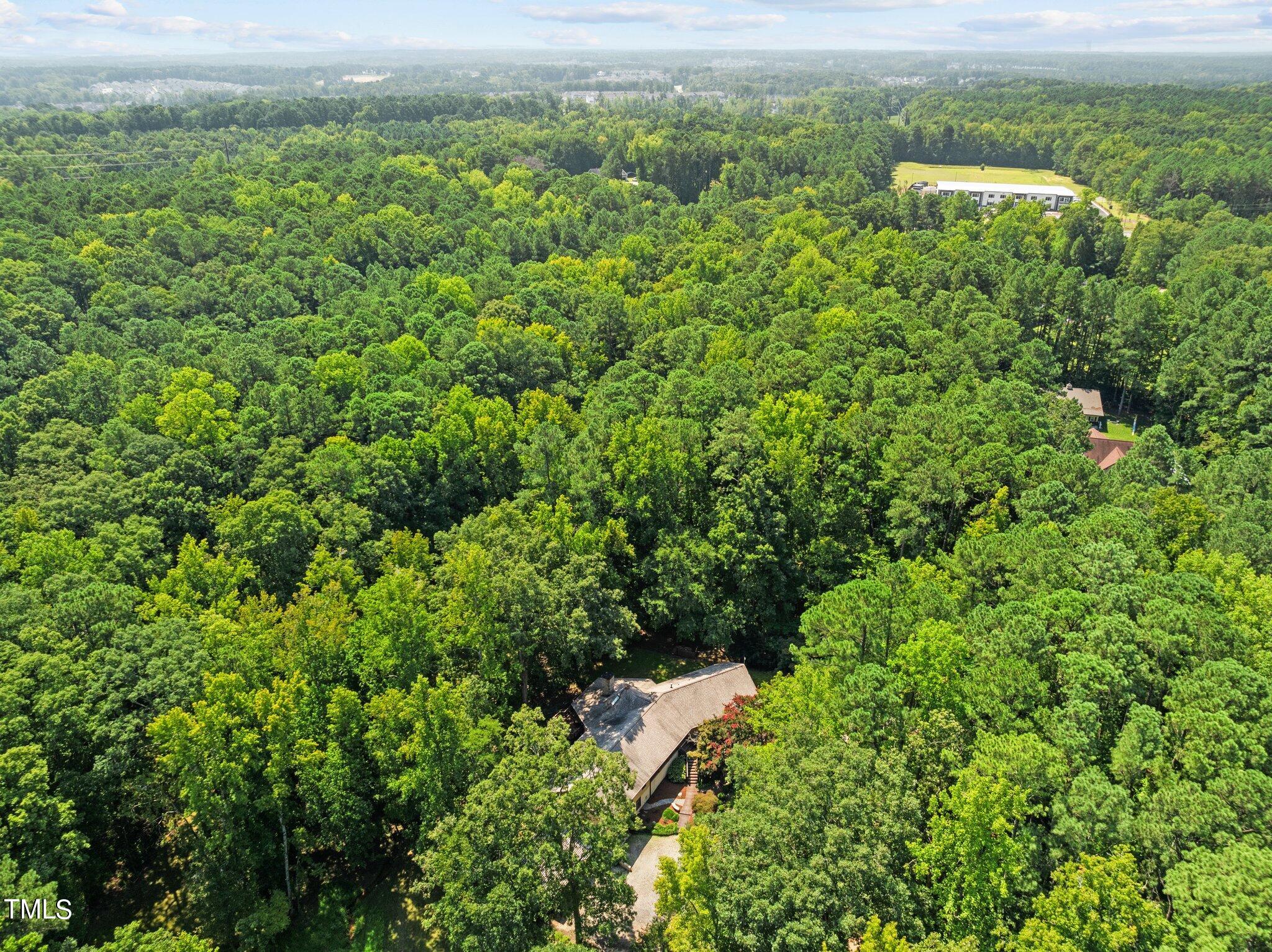 1421 Flying Hawk Road