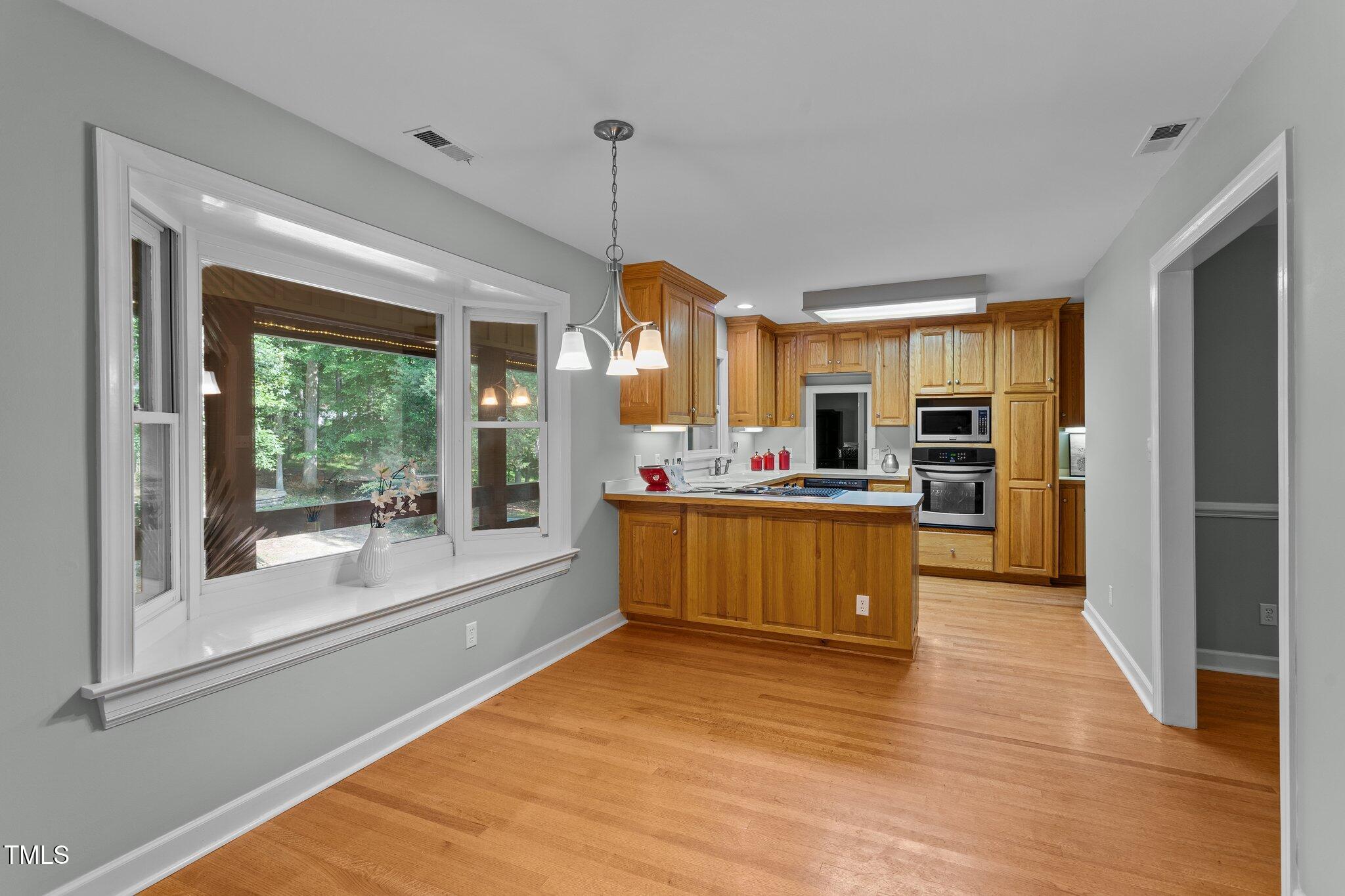 1421 Flying Hawk Road