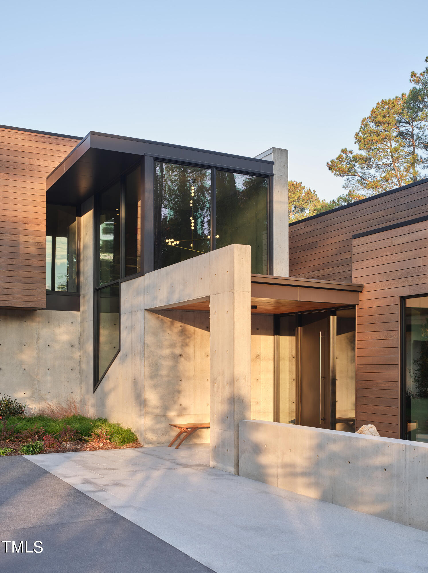3322 Devon Road