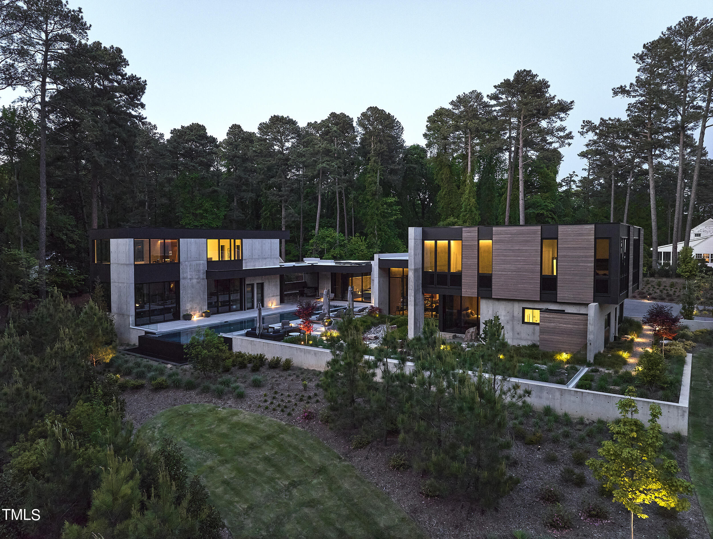 3322 Devon Road