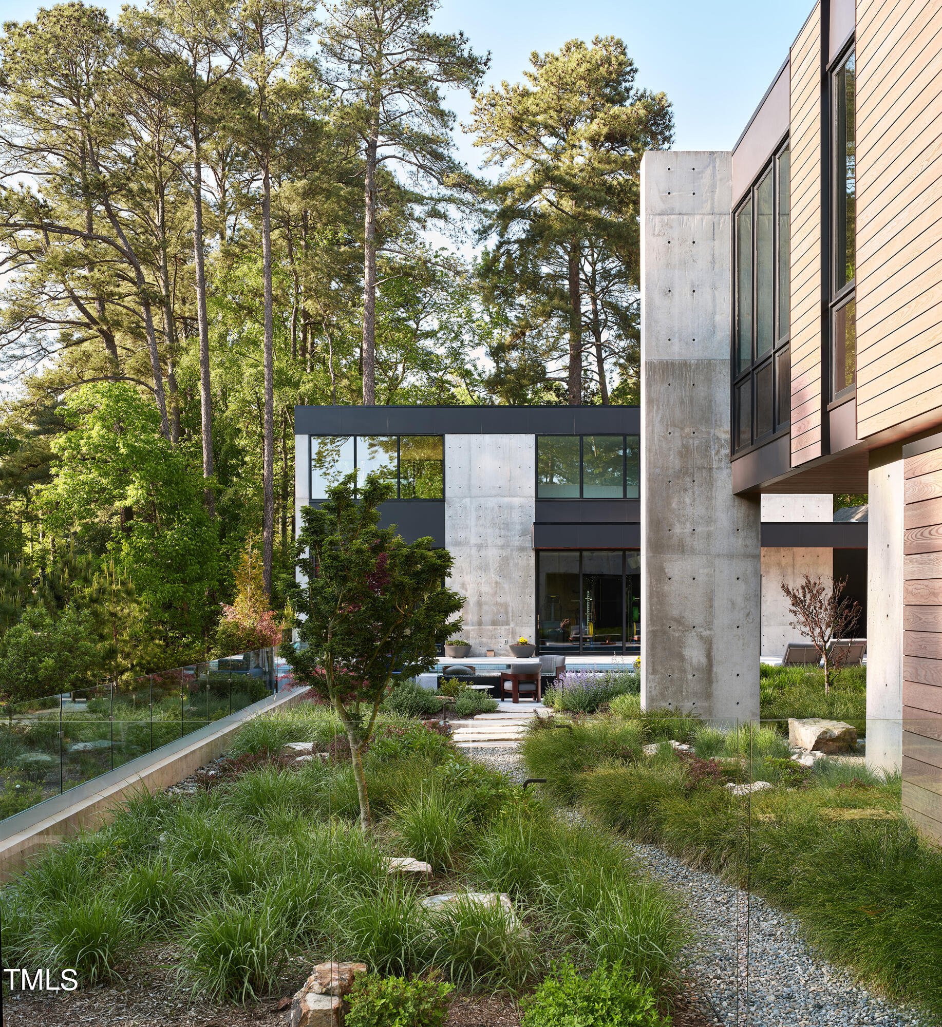 3322 Devon Road