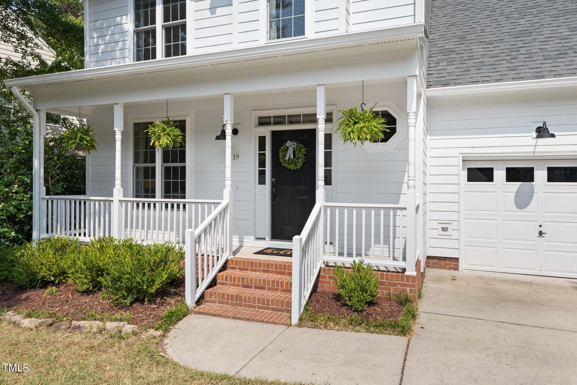 19 Ringwood Court