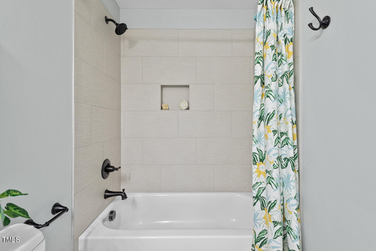 105 Purpleheart Street