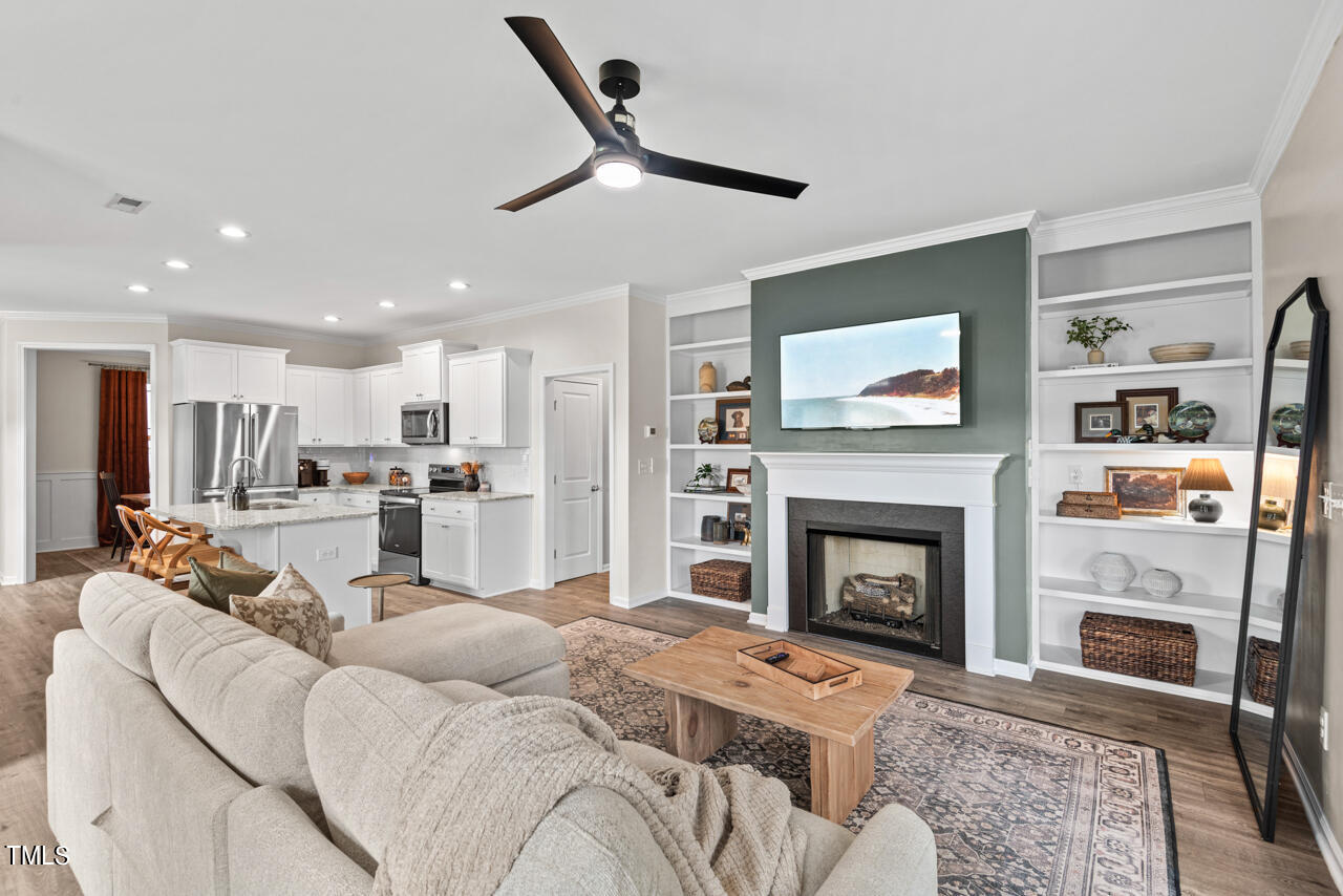 109 E Goodwin Chase Lane