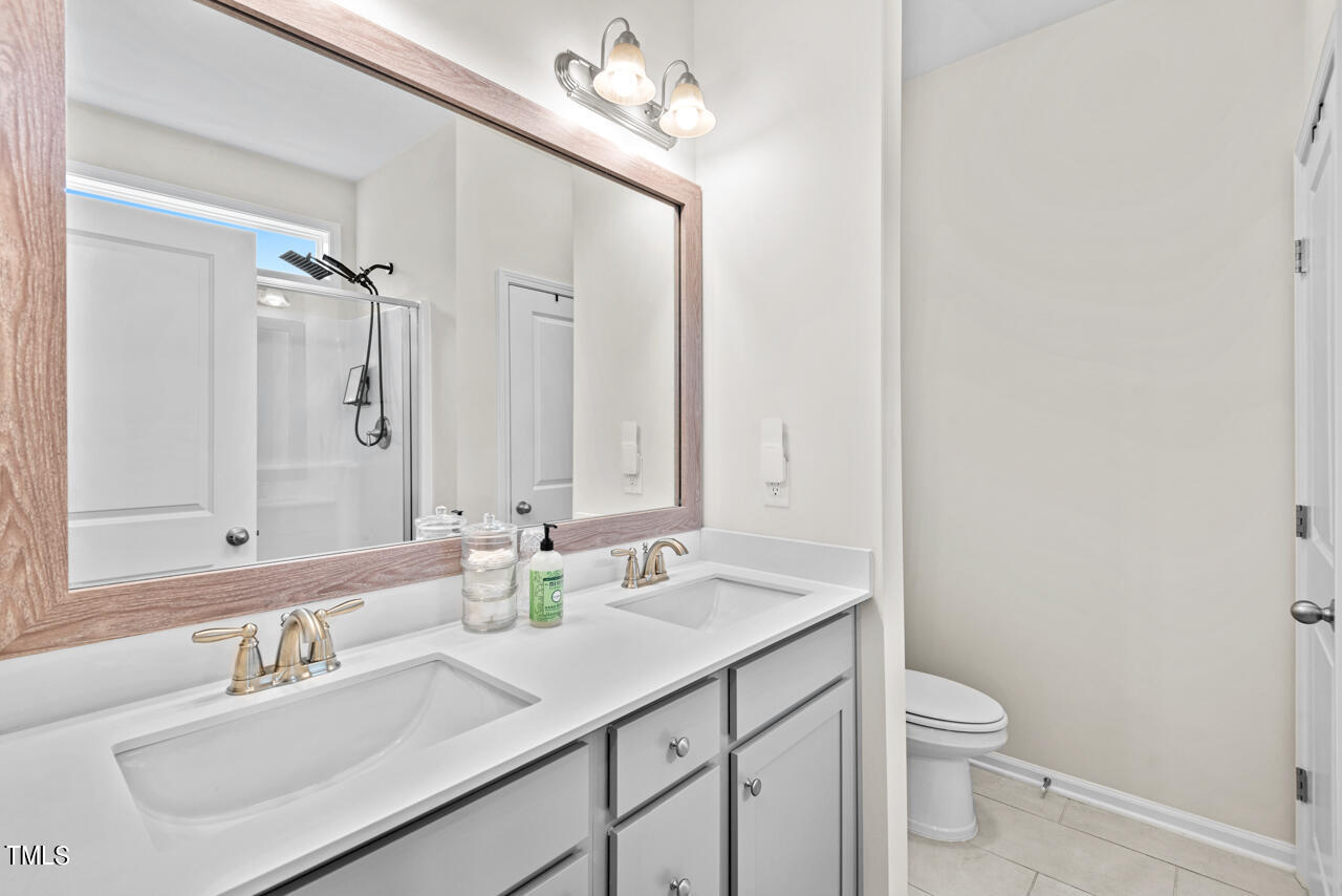 109 E Goodwin Chase Lane