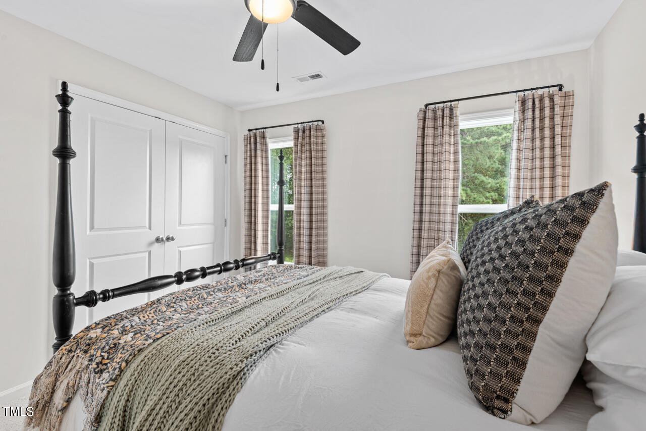 109 E Goodwin Chase Lane