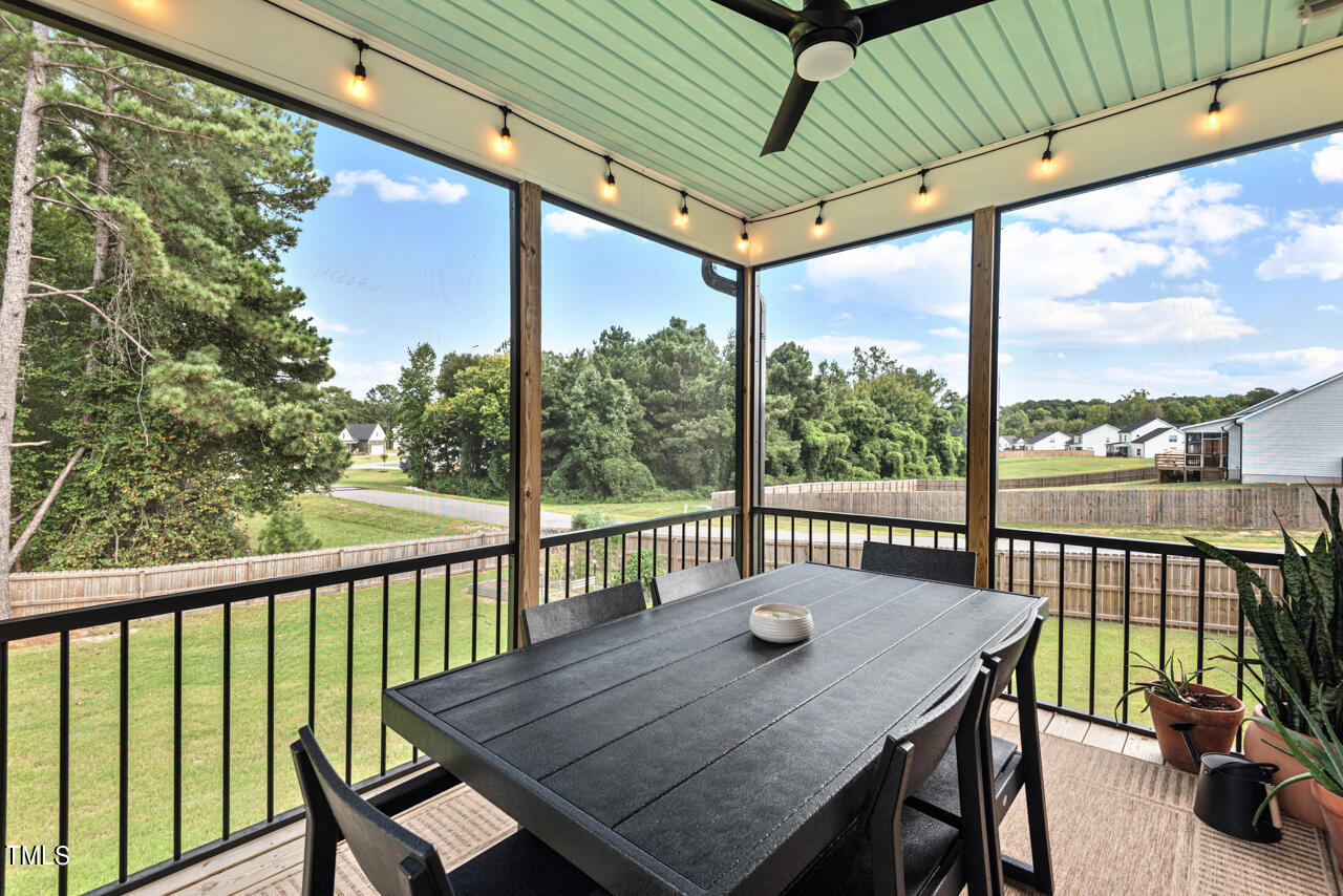 109 E Goodwin Chase Lane