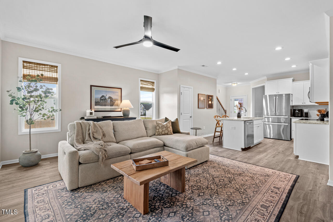 109 E Goodwin Chase Lane